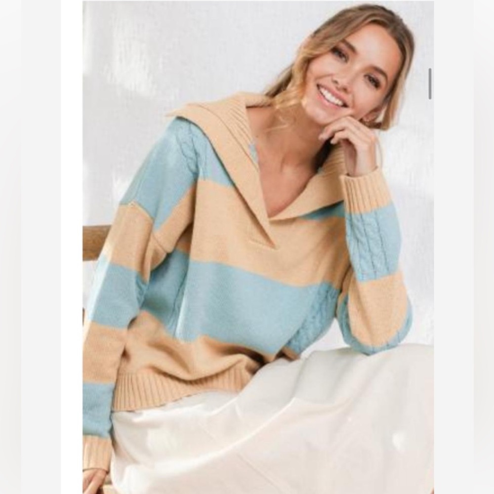 Boho Fabulous Spread Collar Neck Color-blocked Sweater